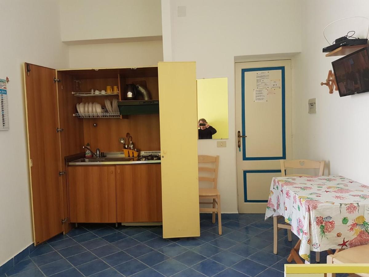 Lipari Centro Storico Flat 7 Min From Port Apartment Exterior photo