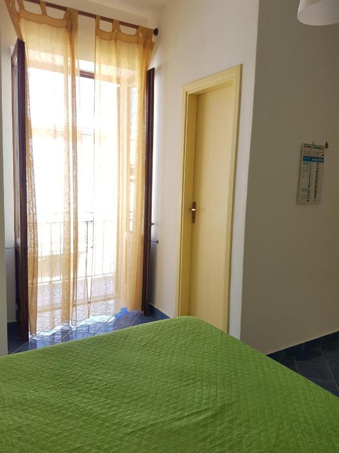 Lipari Centro Storico Flat 7 Min From Port Apartment Exterior photo
